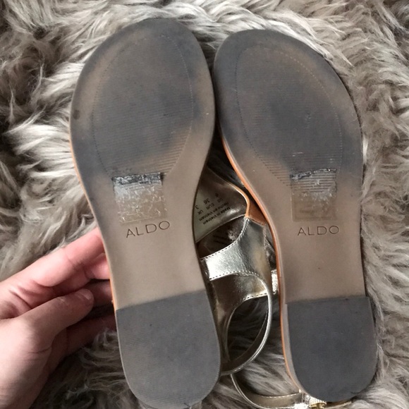 Aldo tan and gold sandals - Picture 5 of 6